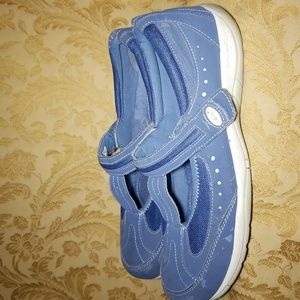 Ryka Women's  Fishermans Sandals,size 11 W.